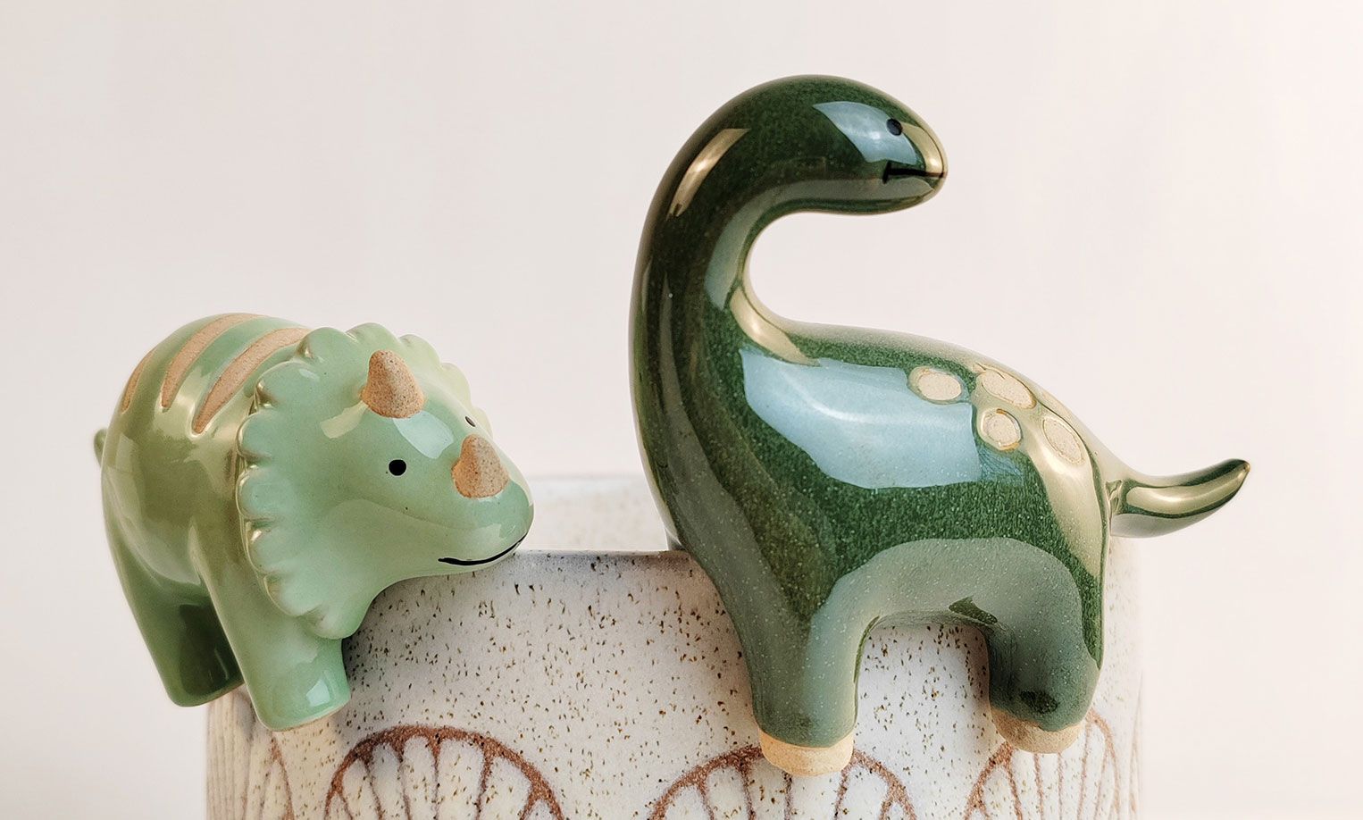 Dinosaur Pot Hanger Green 9cm