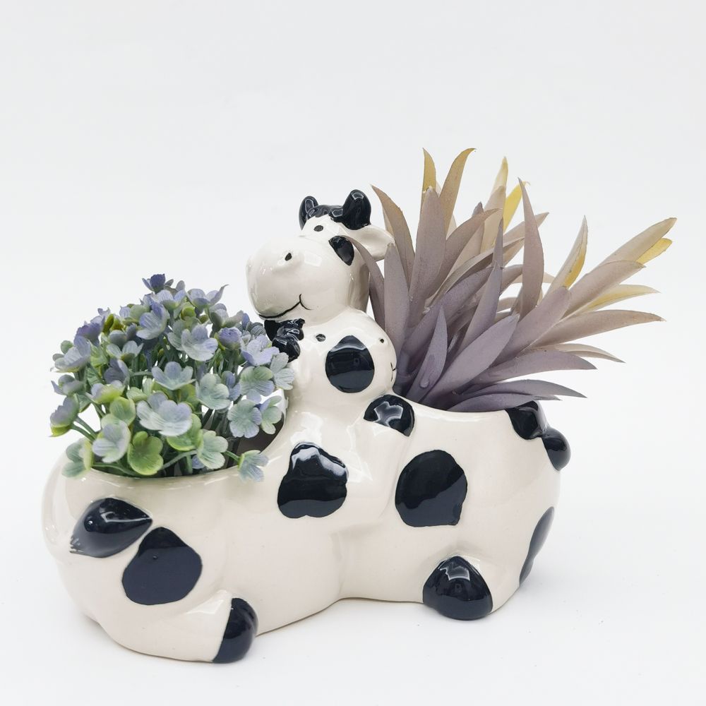 Hugging Cows Planter White & Black