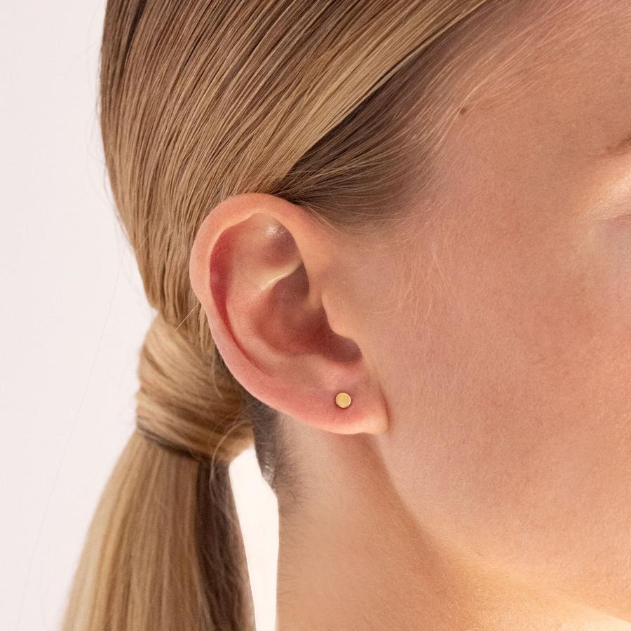 Dot Stud Earring | Rose Gold