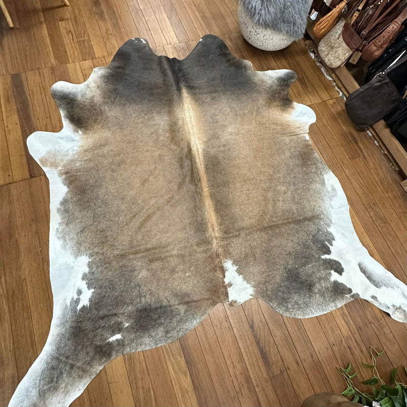 Grey Beige Cowhide 10 | Floor Rug