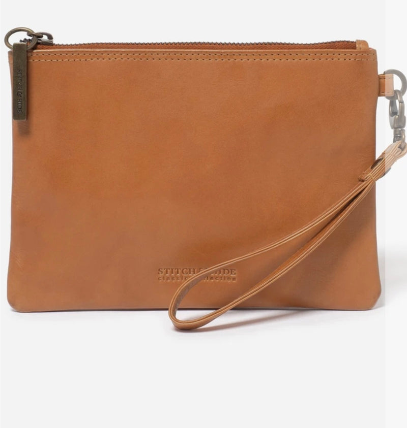 Cassie Classic Leather Clutch