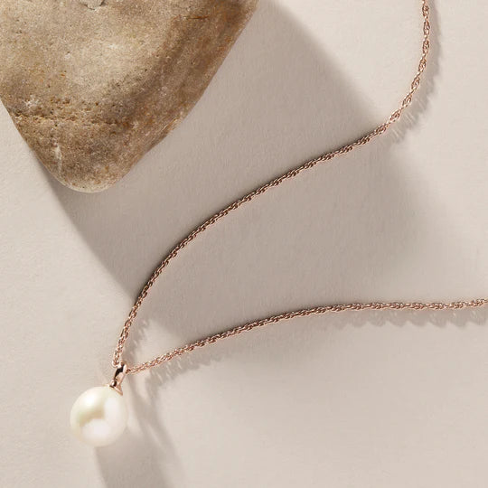 Dew Drop Pearl Necklace | Rose Gold