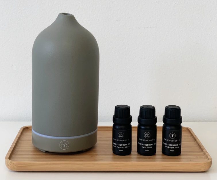 Ceramic Essential Oil Diffuser | Black, White + Grey