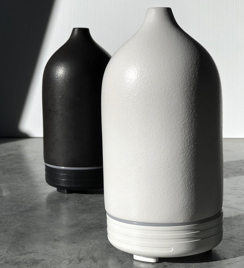 Ceramic Essential Oil Diffuser | Black, White + Grey