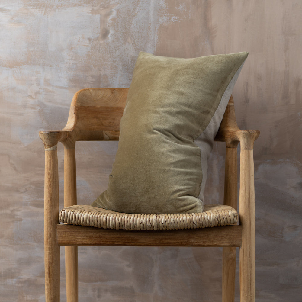 Linen/Velvet Cushion | Olive
