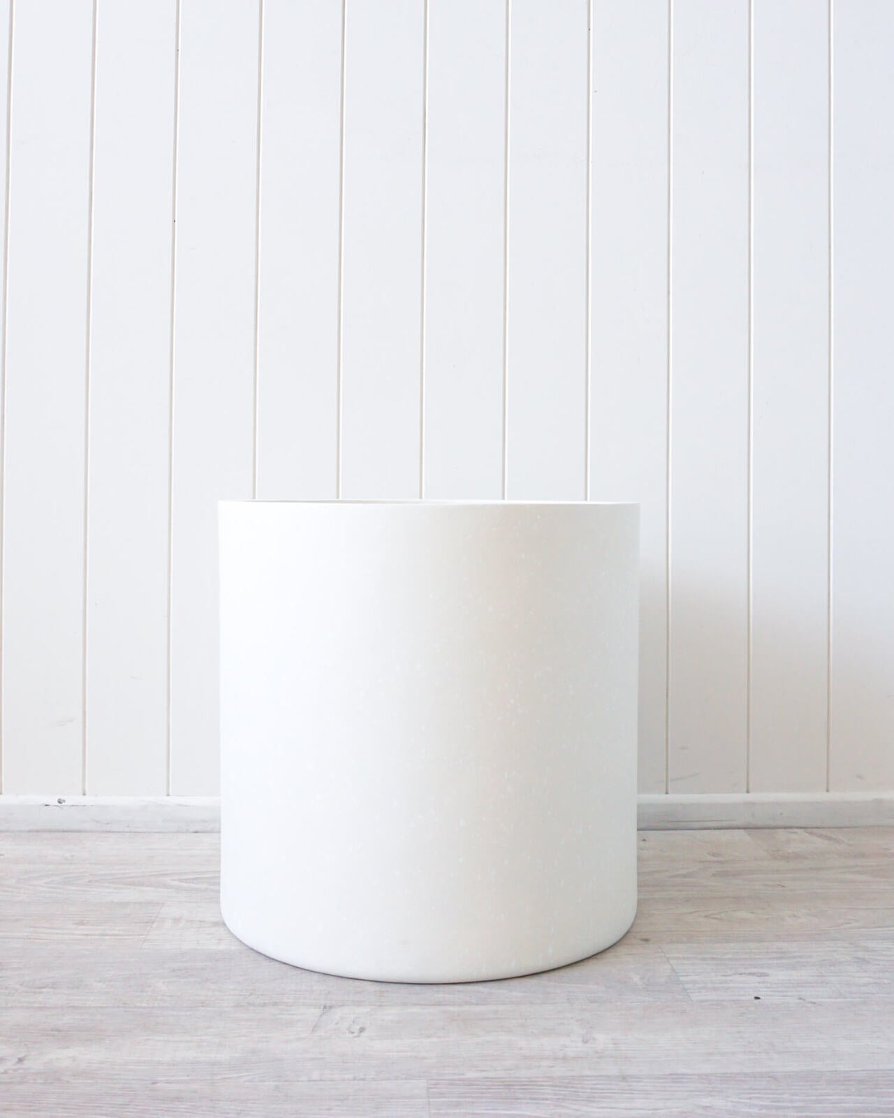 Quinn Resin Large Planter