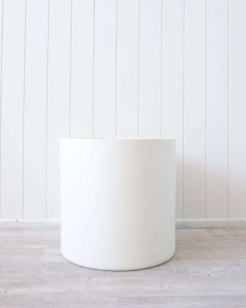 Quinn Resin Large Planter