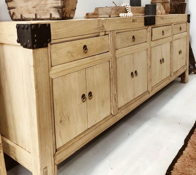 Diah A | 4 Door Sideboard