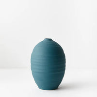 Nysa Vase | Peacock