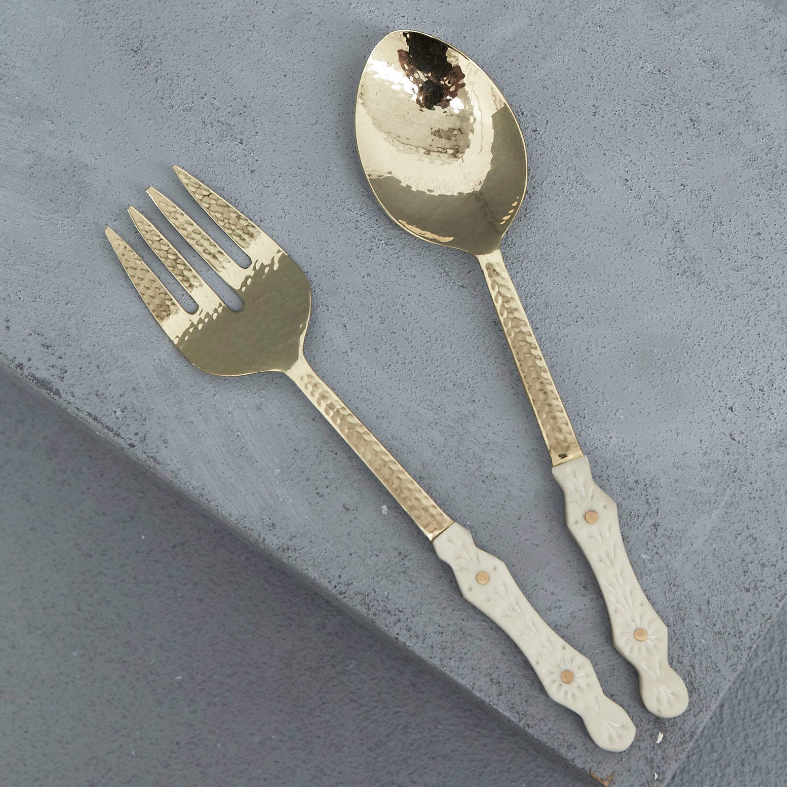 HANA RESIN SALAD SERVERS - Whatever Mudgee Gifts & Homewares