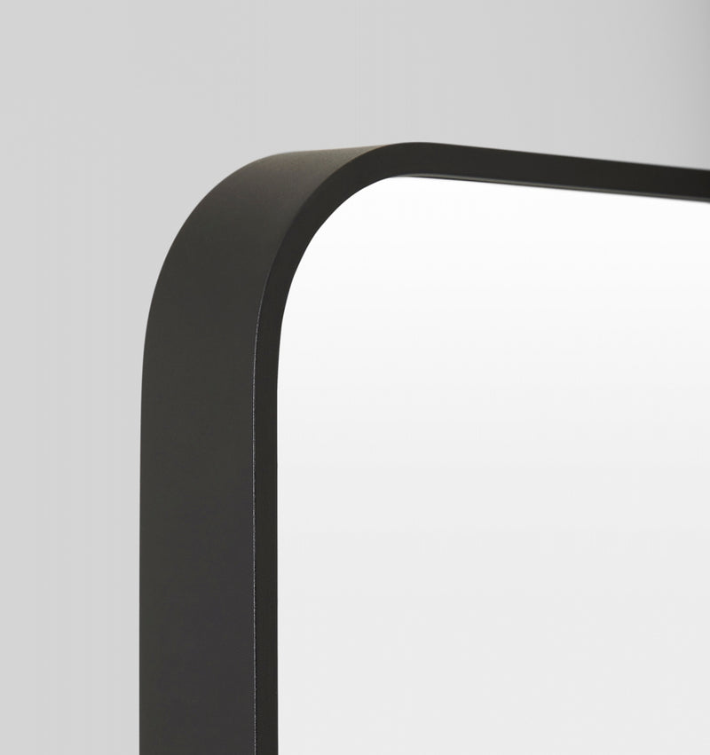 Simplicity Curve Standing Mirror