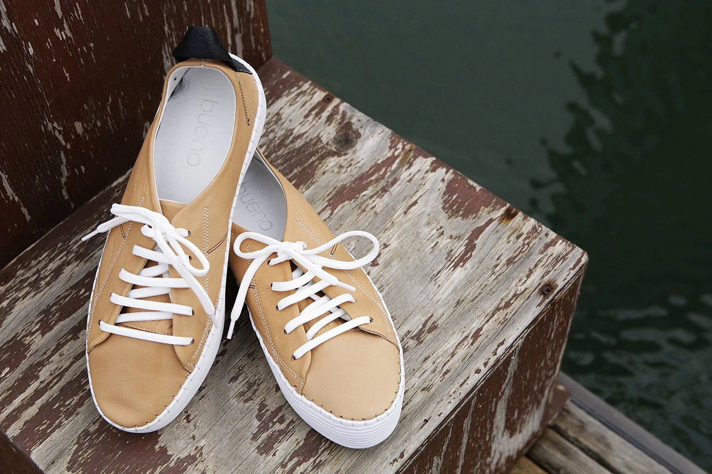 Sailor Platform Sneaker Scissors Black