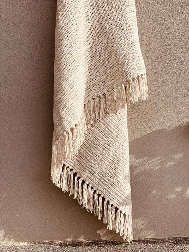 Bergen Ombre Stonewashed Linen Throw